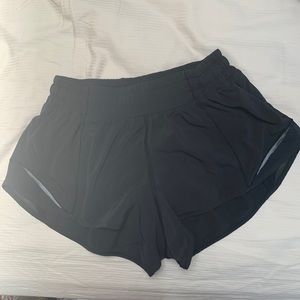 Lululemon hotty hot shorts